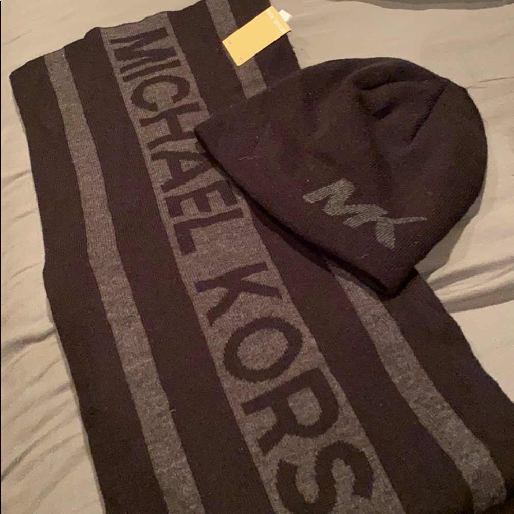 Micheal Kors hat and scarf set